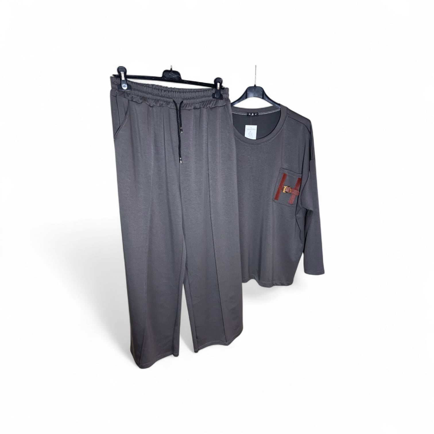 Conjunto Deportivo Elegance - Talla Grande