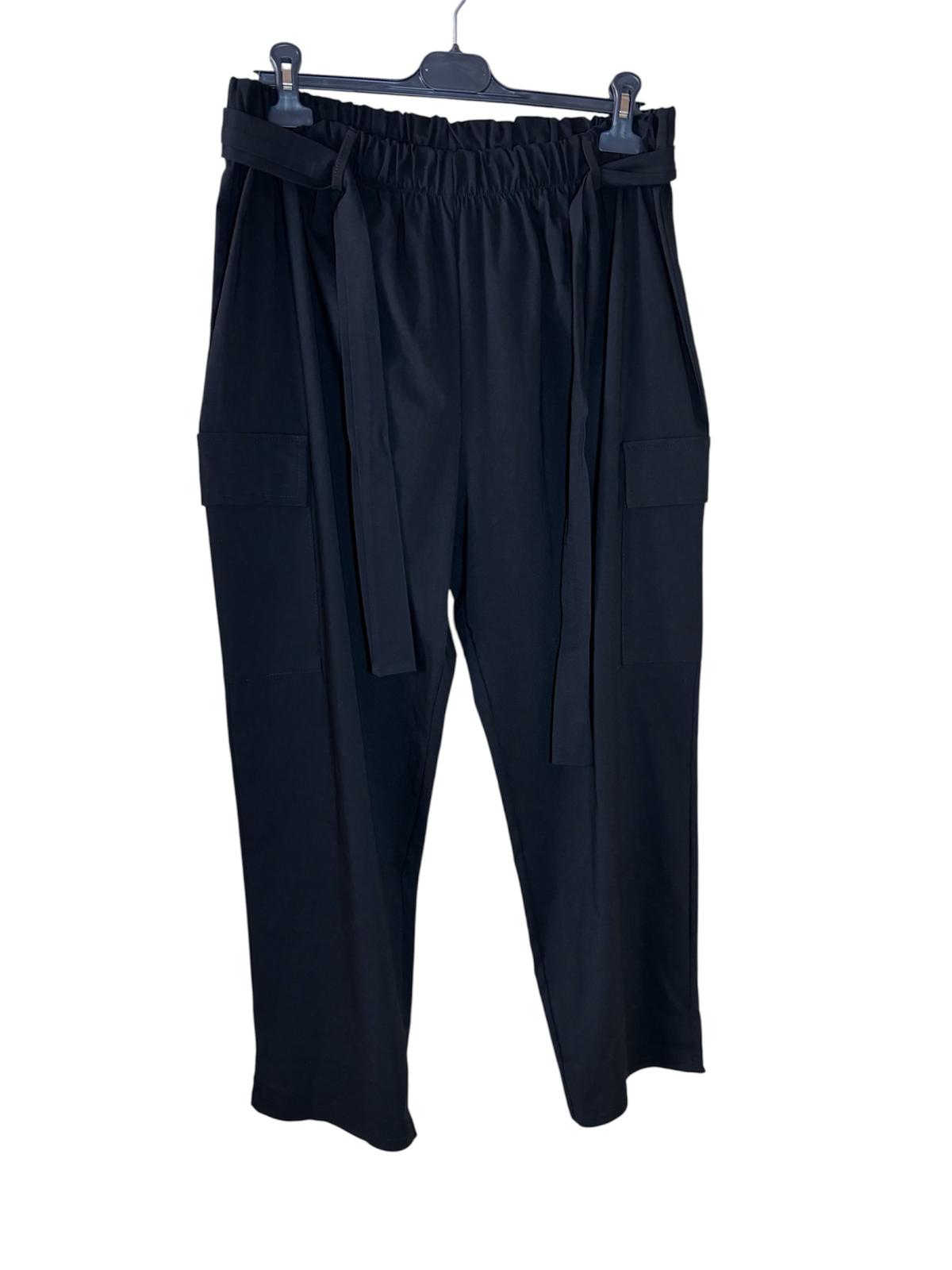 Pantalón Negro Acampanado Talla Grande